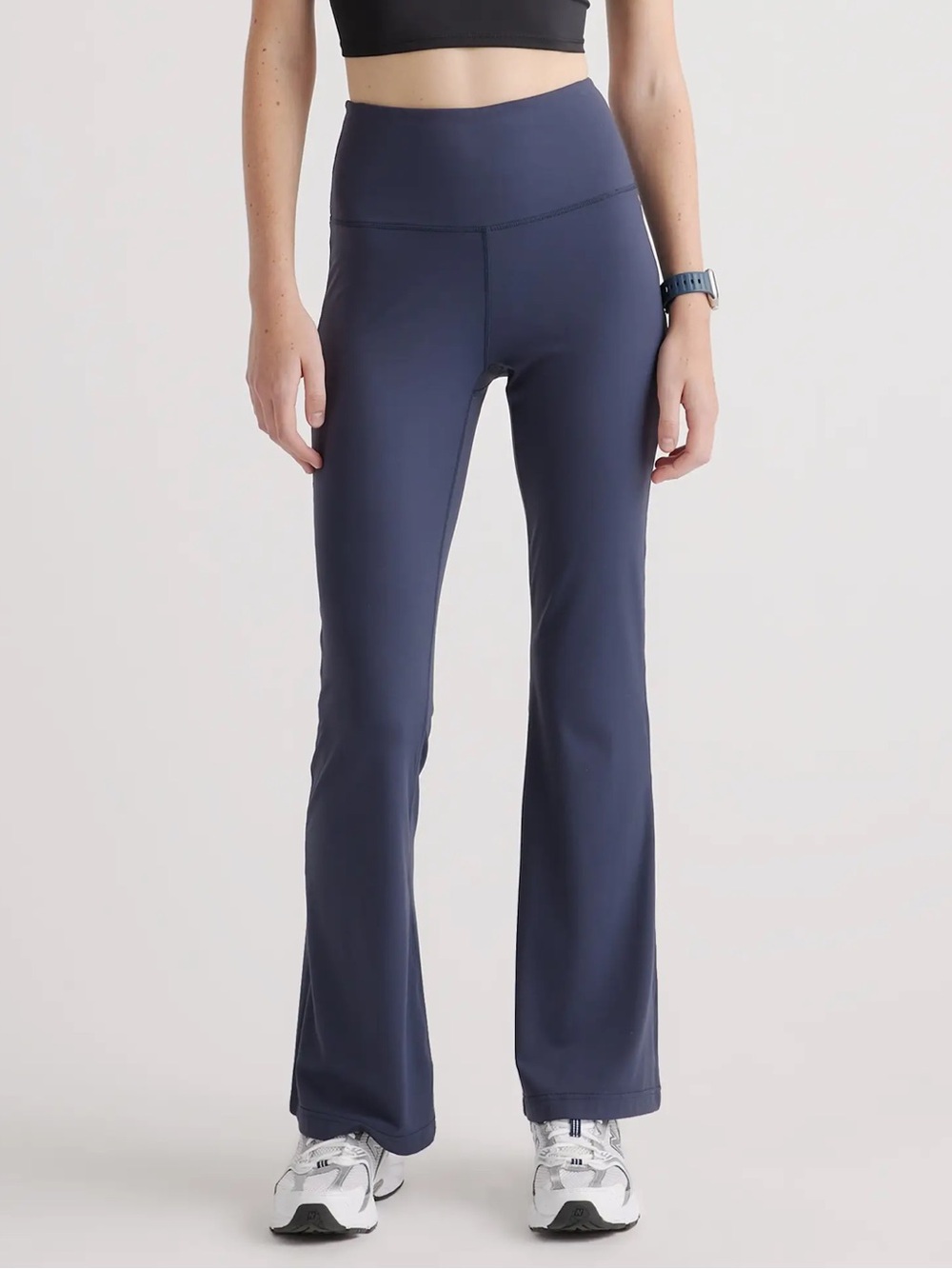 Quince Navy High-Waist Flare Active Pants small